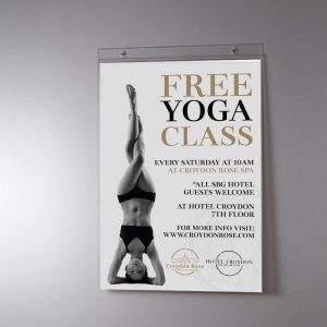 Notice Display with holes, format A5 vertical (15 x 21 cm.) - Image 1