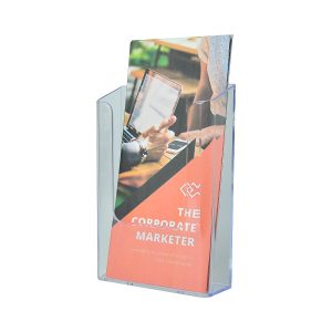 Portadepliant trasparente da parete con 1 tasca 1 3 A4 fori centrali ambientato