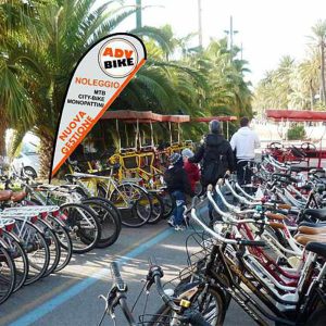 Bandiera pubblicitaria a goccia H 2.5 completa di stampa – Image 2