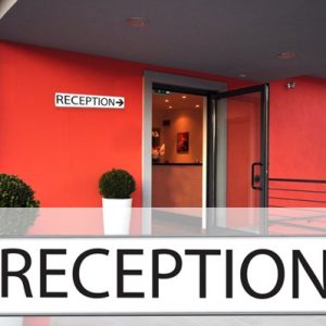 targa a parete per esterno l 15