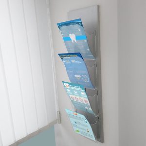 Espositore pubblicitario portadepliant monofacciale da parete a 4 tasche A4 con divisorio - immagine 2