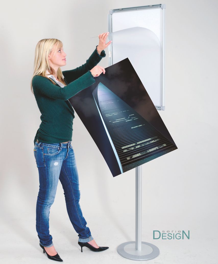 Espositore Portaposter con cornici a scatto Autoportante serie Design