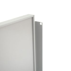 Targa a bandiera segnaletica interna design ultra piatta dettaglio 1