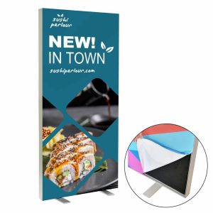 Parete divisoria autoportante con pannello fonoassorbente