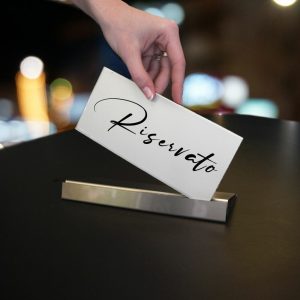 Portavvisi da banco con base in acciaio spazzolato silver 3