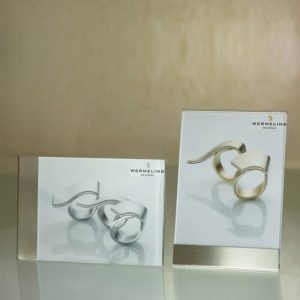 Portavvisi da banco con base in acciaio spazzolato silver 4