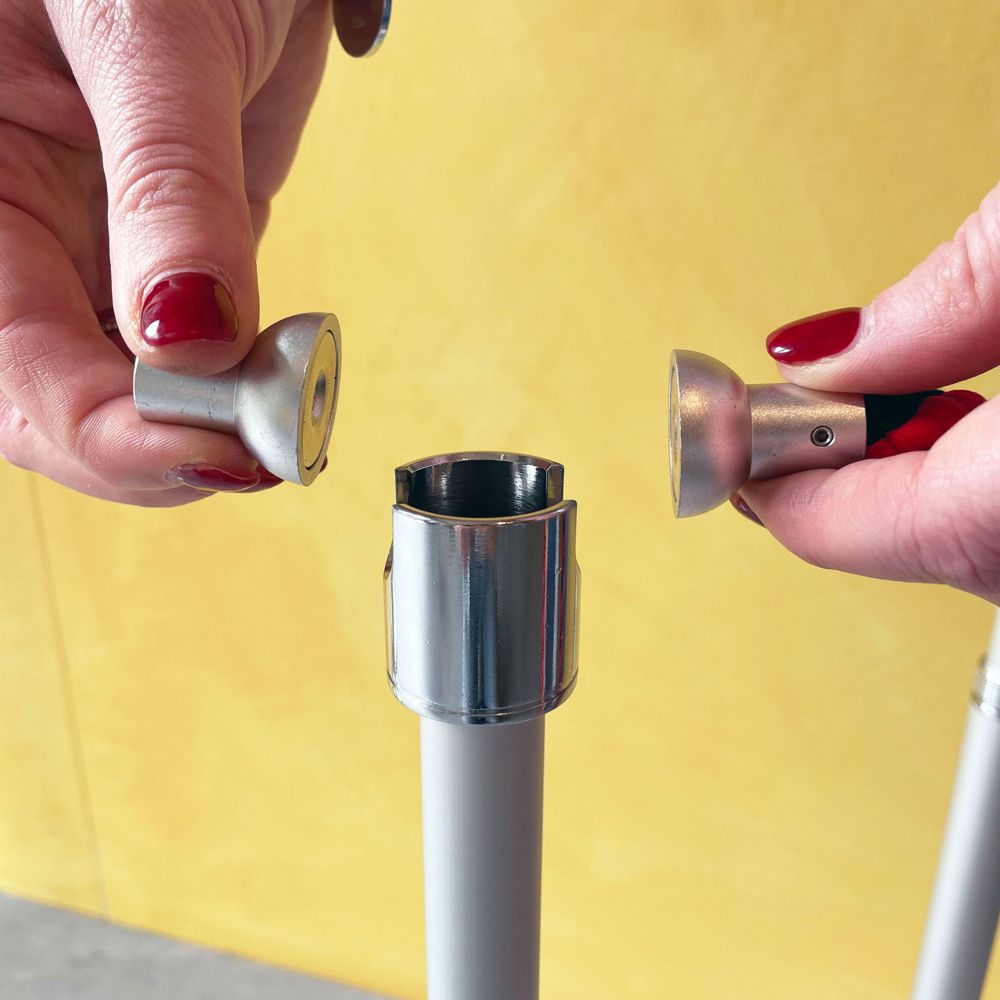 Terminale magnetico colonnina segnapercorso telescopica 3