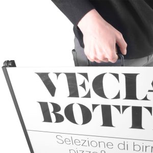 Cavalletto bifacciale in metallo con maniglia per trasporto per pannelli rigidi 60x90 dettaglio