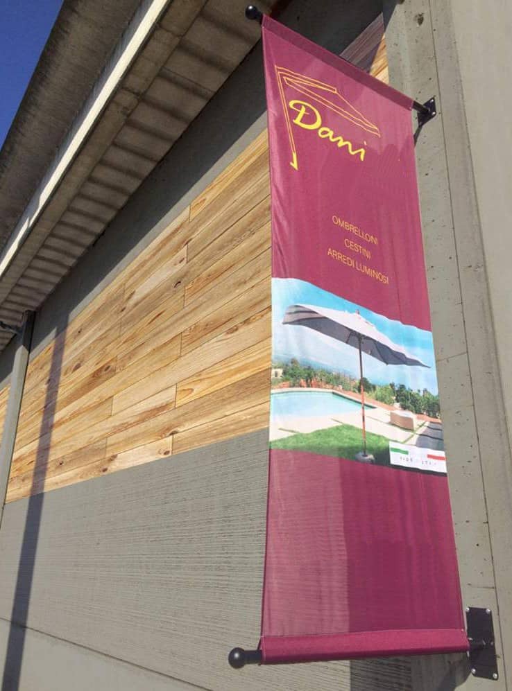 bandiere pubblicitarie normativa