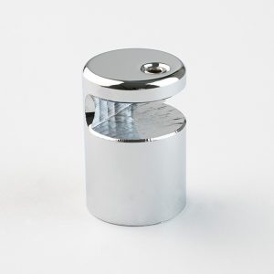 Blister di 4 distanziali perimetrali in alluminio cromo lucido dettaglio