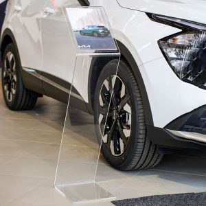 Pupitre de table transparent en forme de Z avec une pochette A4 – Image 2