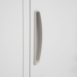 Vestiaire mètallique porte-détail de la porte ouverte-détail de la poignée