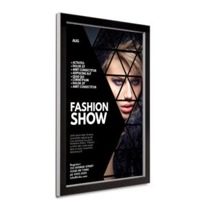 Bacheca da esterno con apertura a ribalta IP56